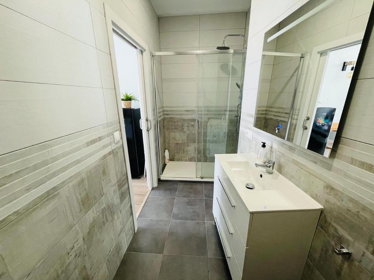 City Heart Alicante Studio Apartment - Castle View Bagian luar foto